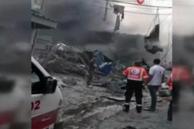 Gazze'de pazar alanında patlama