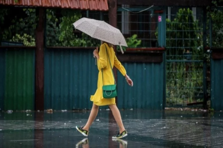 Meteoroloji Bursa için tahmin değiştirdi: Sağanak yağış... (23 Temmuz 2021 Bursa'da hava durumu nasıl?)