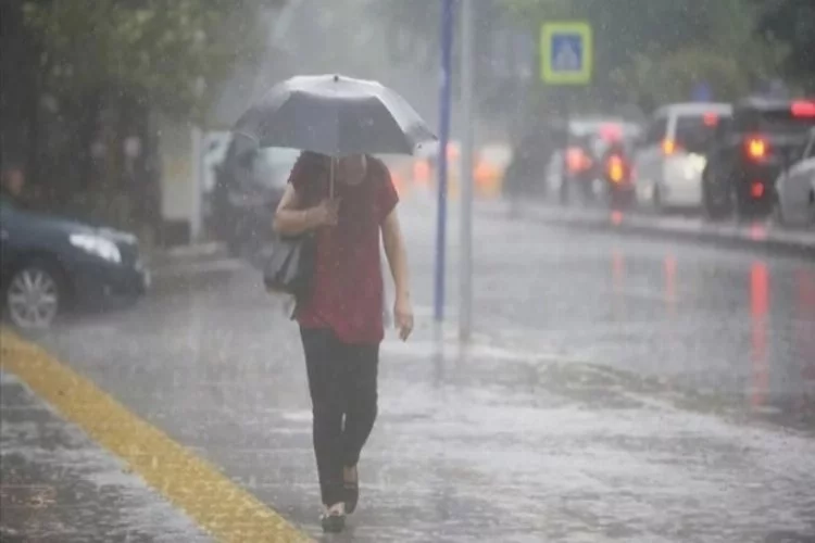 Meteorolojiden Doğu Karadeniz için yeni kuvvetli yağış uyarısı