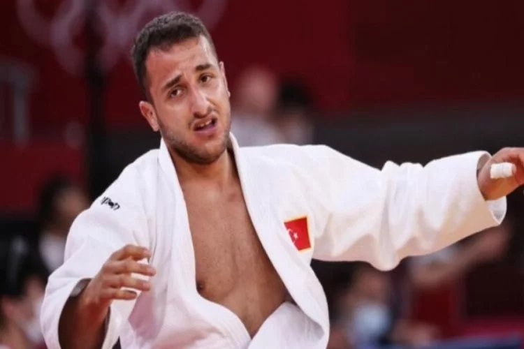 Judoda erkekler 73 kiloda Bilal Çiloğlu, Japon sporcu Ono'ya yenildi