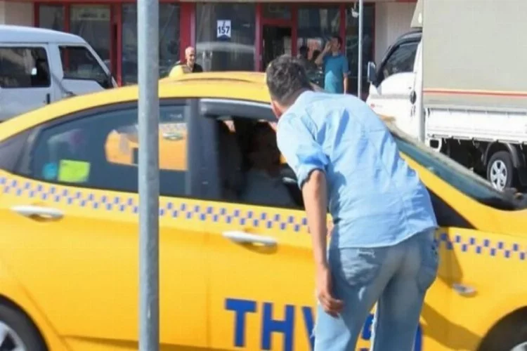 İstanbullu taksiye alınmamaktan yakınıyor, turist pazarlık etmeden binmiyor