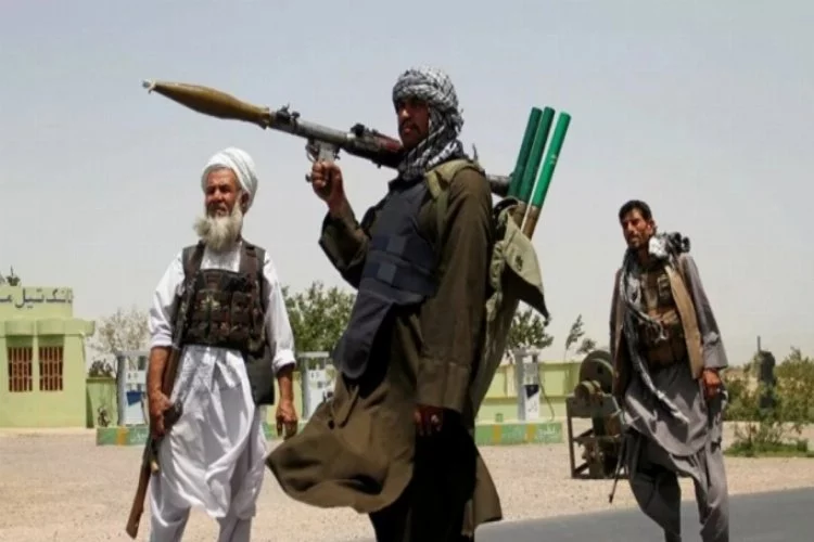 'Afgan ordusu, Taliban işgali altındaki bölgeleri geri almaya hazırlanıyor'