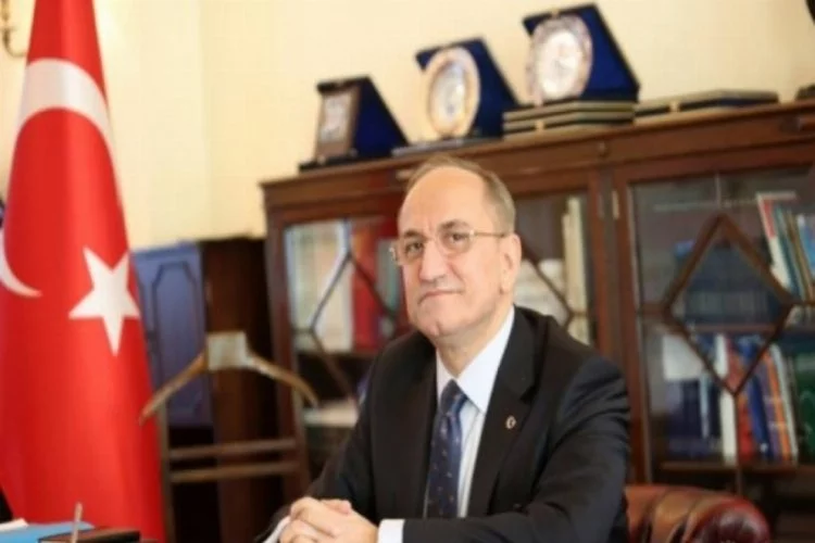 Babacan'ın eski yardımcısı Abdurrahman Bilgiç siyaseti bıraktı