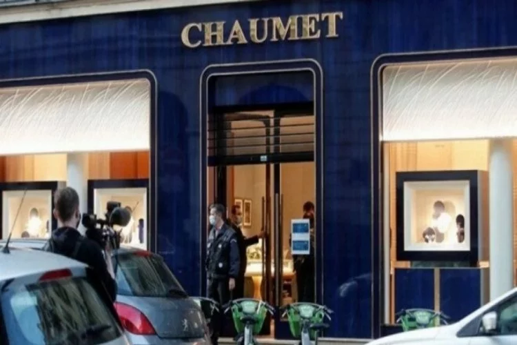 Paris'teki ünlü kuyumcuda büyük soygun!