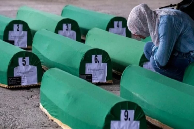 Bosna Hersek'te soykırımı 'inkar etmek' artık suç