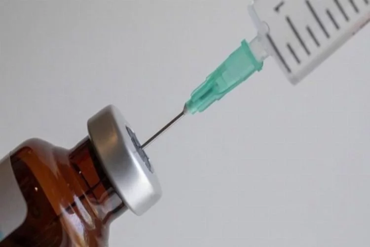Hepatit B aşısı... 'Aşı ile hastalık yüzde 4'ten binde 1'e indi'