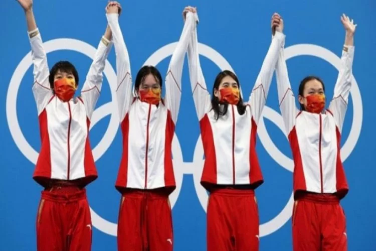 Dünya rekoru kıran Çin altın madalya kazandı
