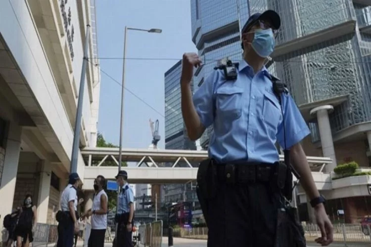 Hong Kong'da protestolarda suçlu bulunan ilk kişi için 'daha az ceza' talebi