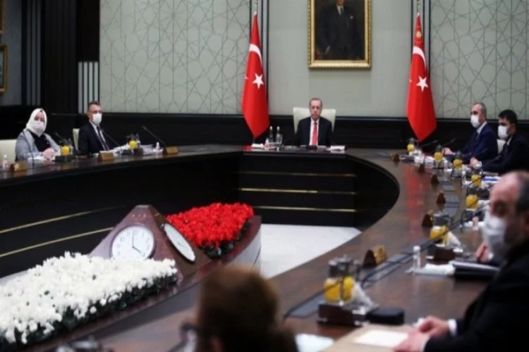 Murat Yetkin: Erdoğan artık uzman kişilere danışarak gereken önlemleri almalı