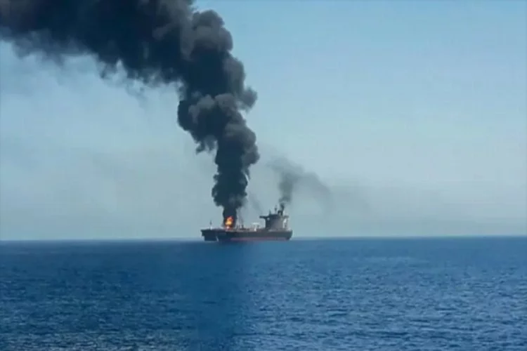 İsrail gemi saldırısı için İran'ı suçladı!