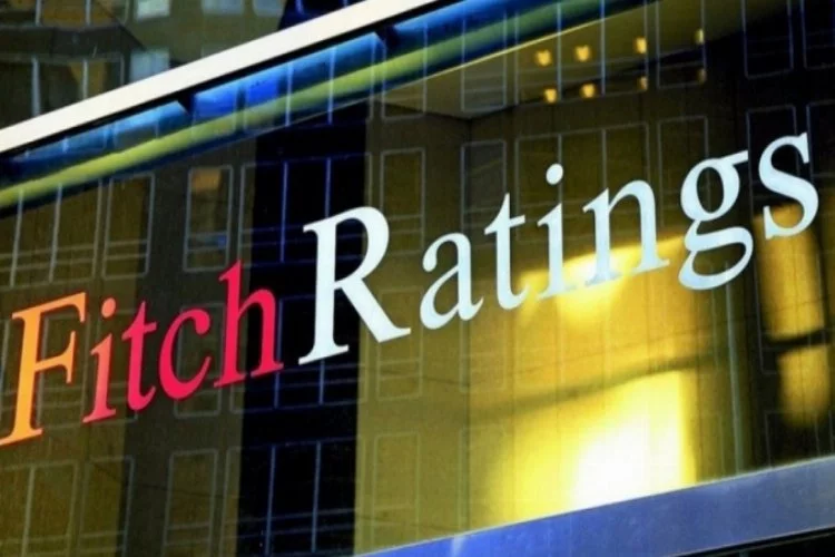 Fitch: Türk bankalarının sorunlu kredi oranı azaldı