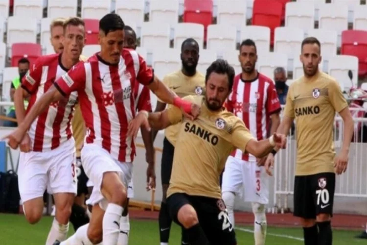 Sivasspor-Gaziantep FK berabere kaldı