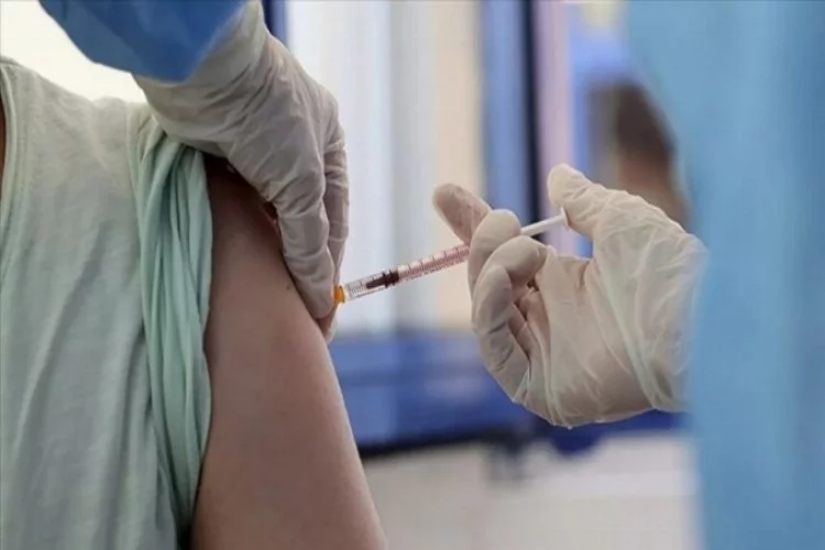 Birçok varyanta karşı koyabilecek tek doz aşı test aşamasında