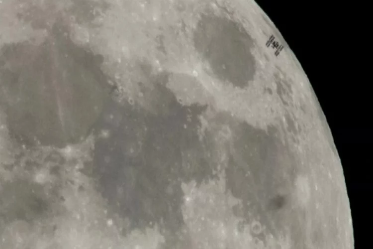 NASA, Ay'da iniş yapacağı alanı belirledi