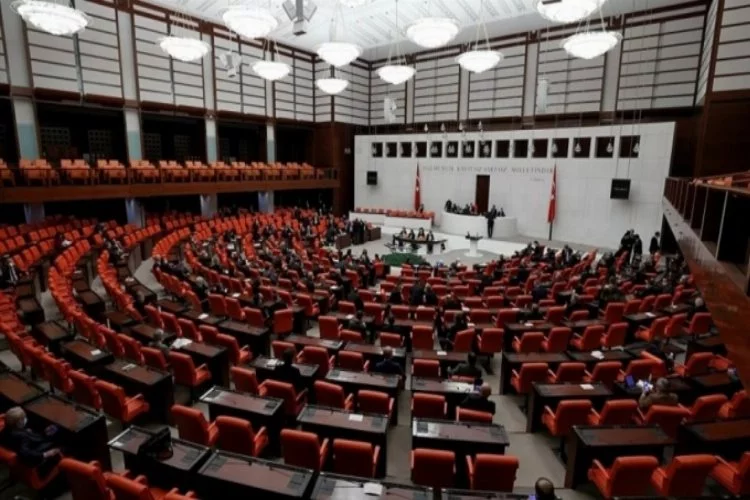 Muhalefet partileri 'parlamenter sisteme dönüş' için bir araya geldi