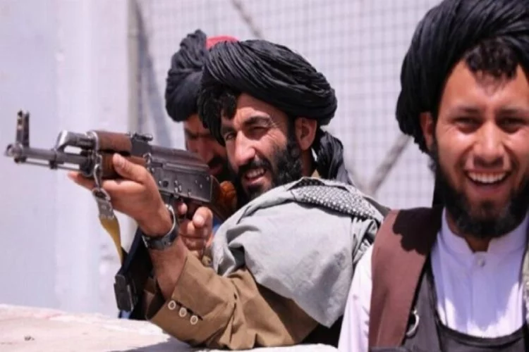 Taliban kontrolündeki Nangarhar'da silahlı saldırı!