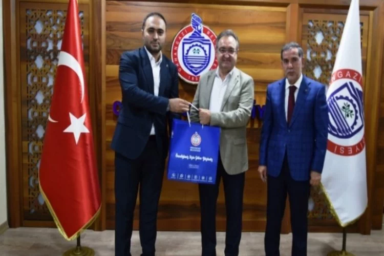 Adana Milletvekili Zenbilci'den Bursa'da Başkan Aydın'a ziyaret