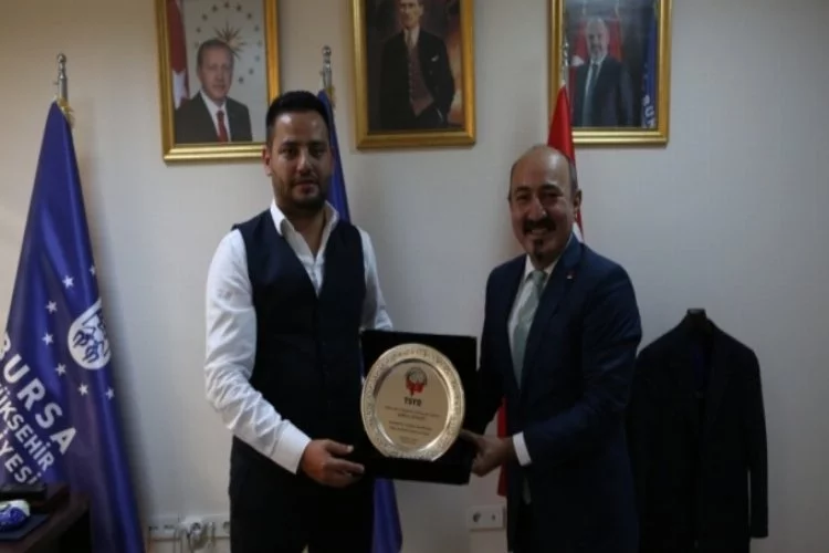 TSYD Bursa Şubesi'nden Bursa Büyükşehir Belediyespor Kulübü Başkanı Dinçer'e ziyaret