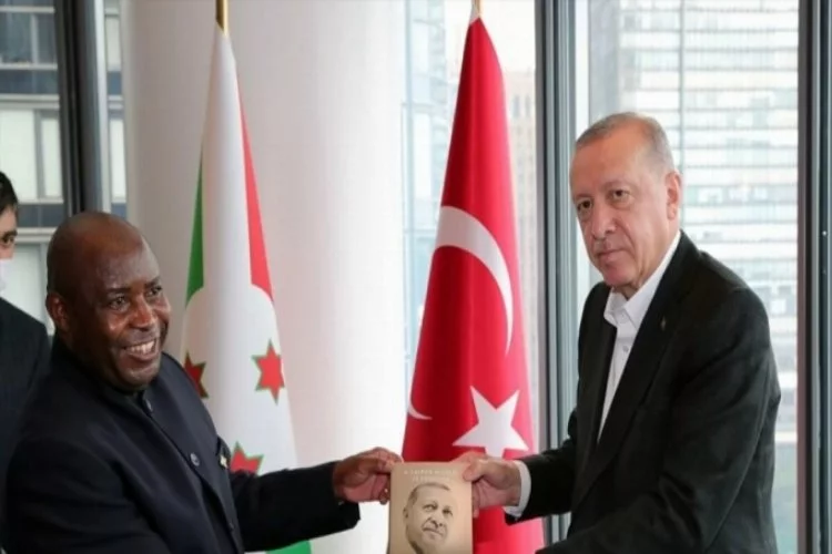 Erdoğan, Burundi lideri Ndayishimiye ile bir araya geldi