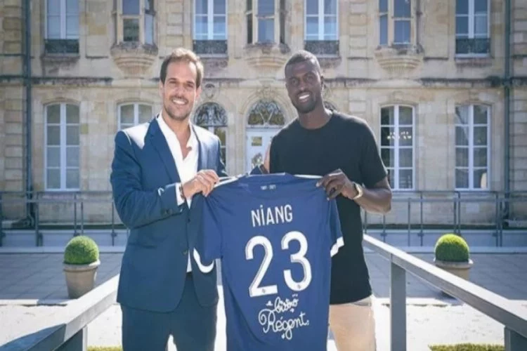 M'Baye Niang, Bordeaux'a transfer oldu