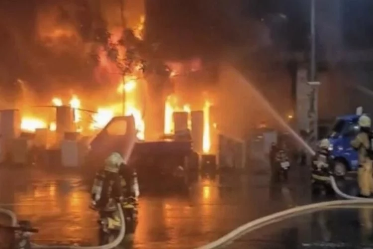 Tayvan'da korkunç yangın: 14 kişi hayatını kaybetti!