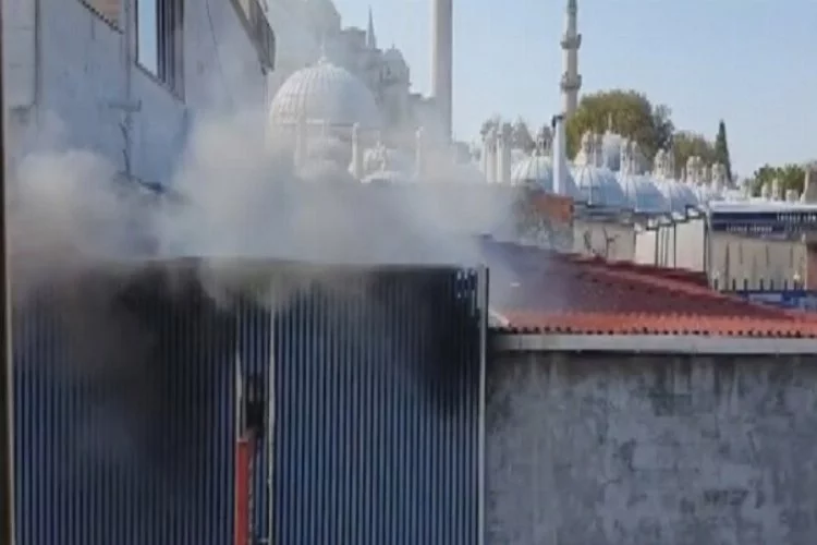 İstanbul'da iş yerinde yangın!
