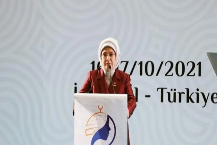 Emine Erdoğan, 'Hepimiz Meryemiz Platformu'nun konferansına katıldı