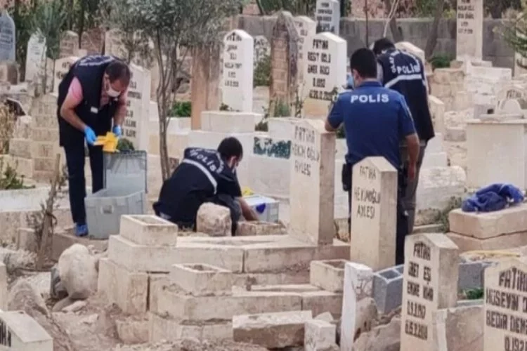 Şanlıurfa'da mezarlıkta çanta içerisinde bebek cesedi bulundu