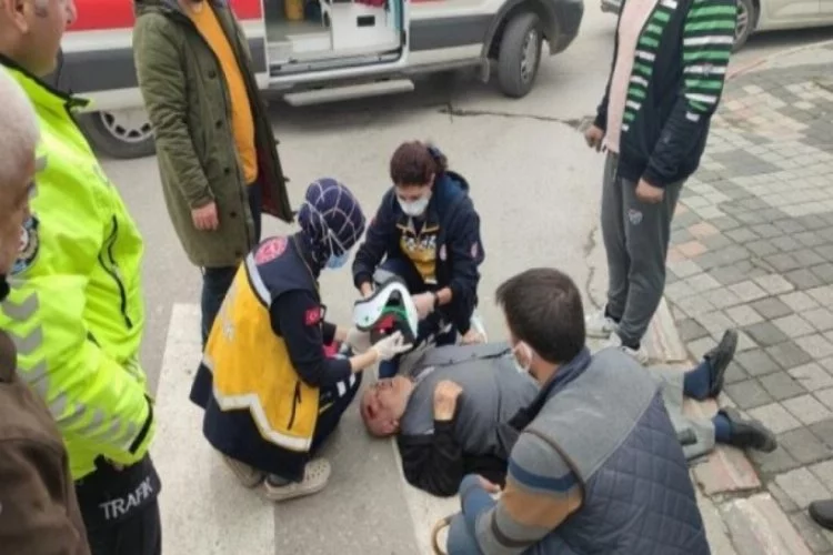 Bursa'da geri manevra yapan aracın çarptığı yaşlı adam yaralandı