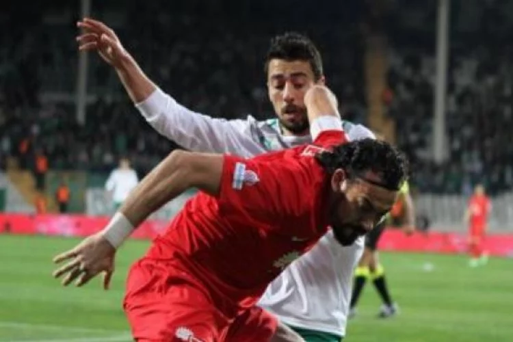 Bursaspor Eskişehirspor karşısında gol oldu yağdı