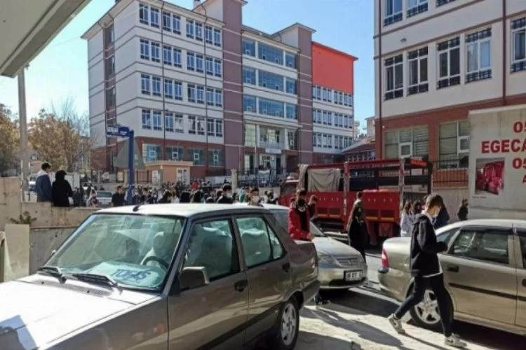Ankara'da öğrenciyi taciz ettiği iddia edilen öğretmen darp edildi