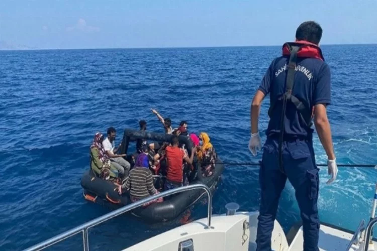 Yunanistan Göç Bakanı, batan göçmen botundan Türkiye'yi sorumlu tuttu