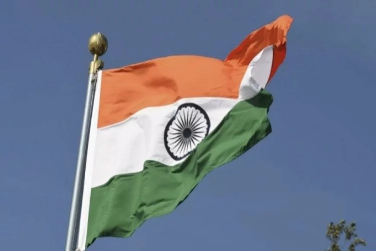 Hindistan, nükleer kapasiteli kıtalar arası balistik füzesini test etti