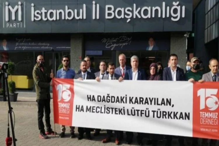 15 Temmuz Derneği'nden İYİ Parti binası önünde Türkkan protestosu