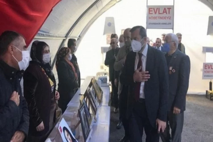 Bursa Gürsu Belediye Başkanı Işık'tan Diyarbakır annelerine anlamlı destek
