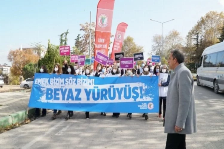 Beyaz Yürüyüş Bursa'da!