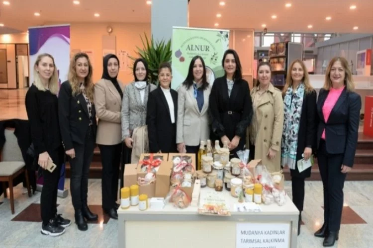 TOBB Bursa KGK'dan üreten kadınlara destek