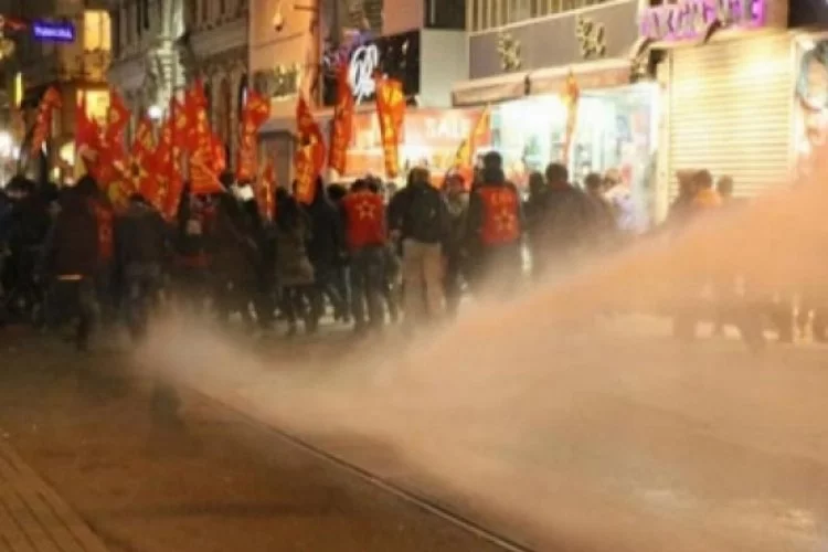Taksim'de protesto eylemine polis müdahalesi