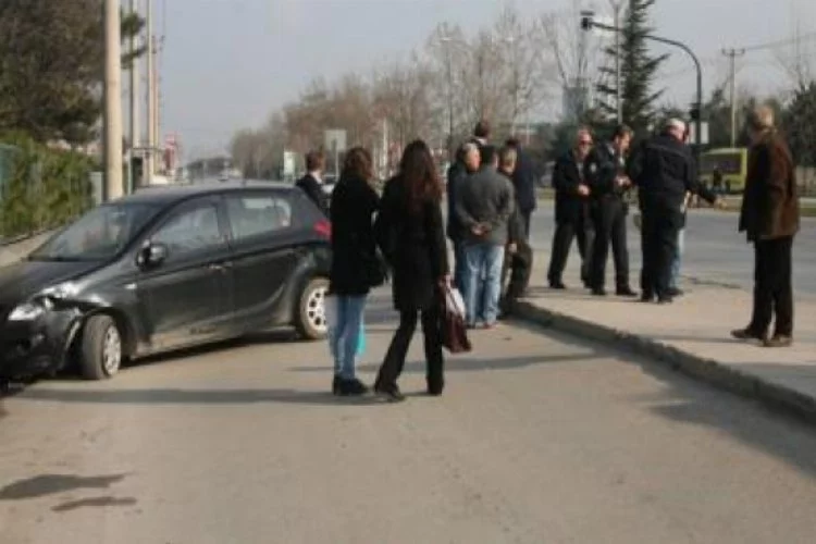 Bursa'daki korkunç kazada ölümden döndüler
