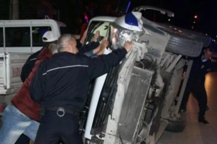 Bursa'da dehşet dakikaları... Polisler kapkaç takibinde ölümde döndü