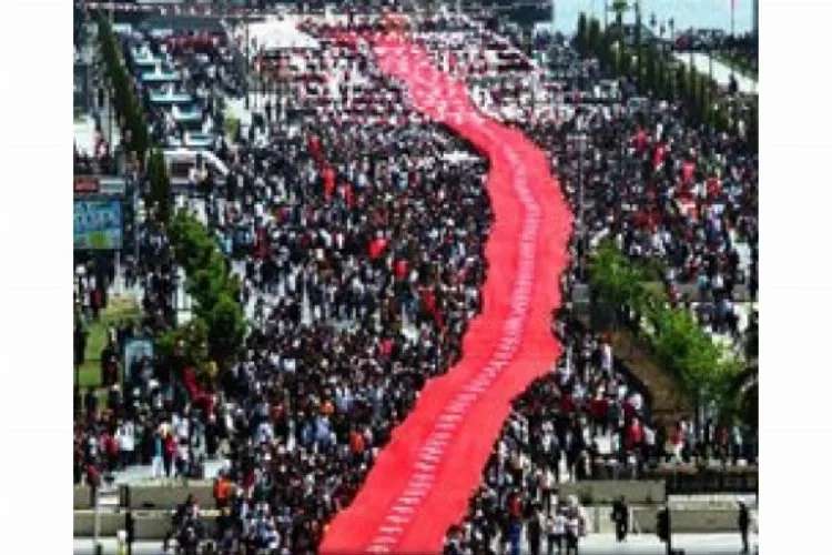 1919 metrelik Türk Bayrağı