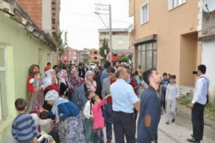 Bursa'daki korkutan yangın vatandaşları sokağa döktü