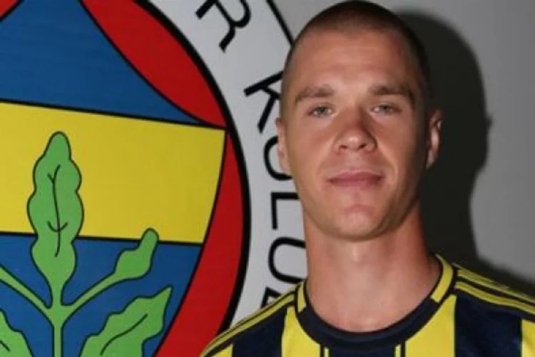 Bursaspor'un ısrarla istediği Holmen transferinde şok gelişme