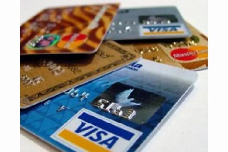 Kredi ve kart kullanımı arttı