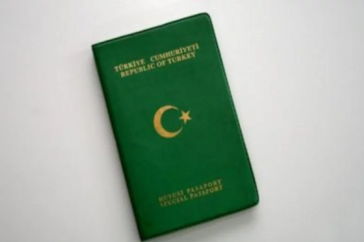 Artık lise mezunu olmayan yeşil pasaport alamayacak