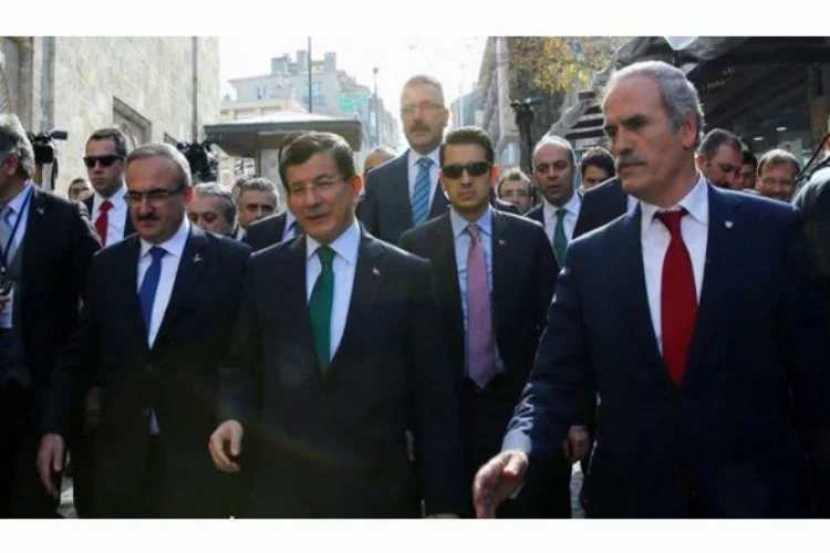 Davutoğlu Büyükşehir Belediye Başkanlarıyla bir araya geldi
