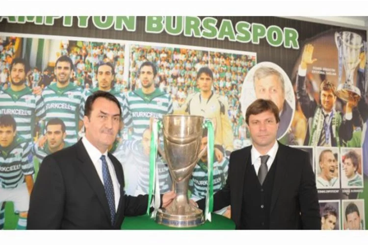 Bursaspor'u şampiyon yapsın onun heykelini de dikerim!
