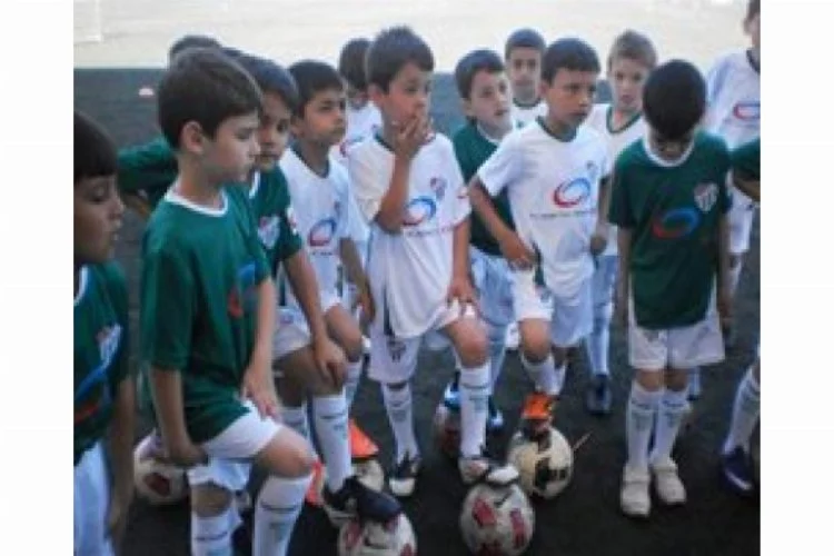 Bursaspor'a genç yetenekler geliyor