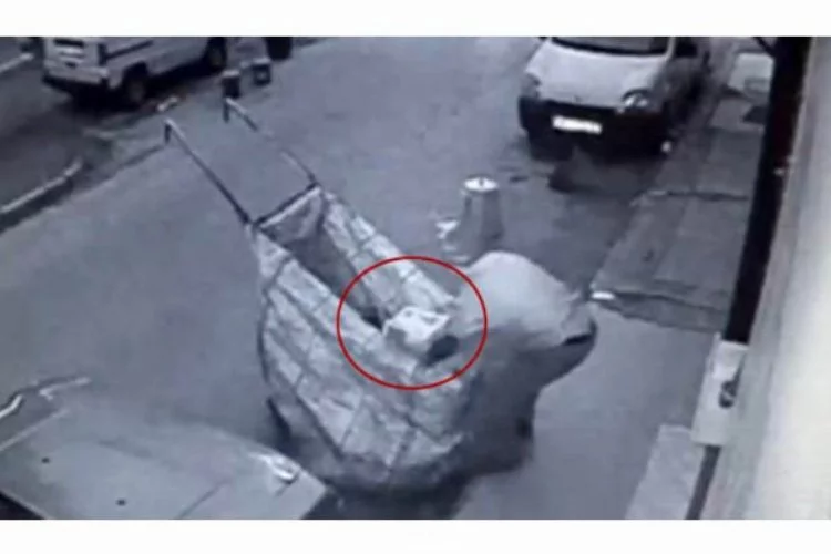 Bursa'da gazete hırsızı kameralara böyle yakalandı