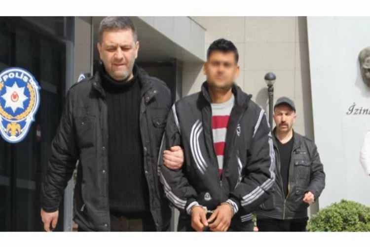 Bursa'da ev hanımının yakalattığı dolandırıcı tutuklandı